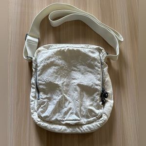 Kipling cross body -White